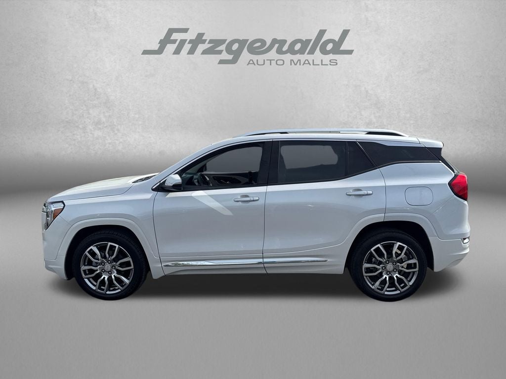 2023 GMC Terrain Denali