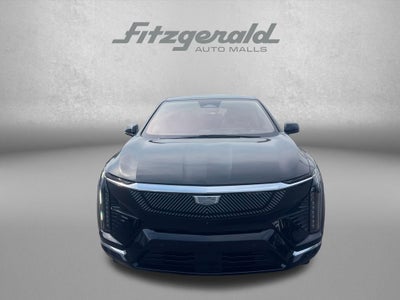 2025 Cadillac OPTIQ Luxury 2