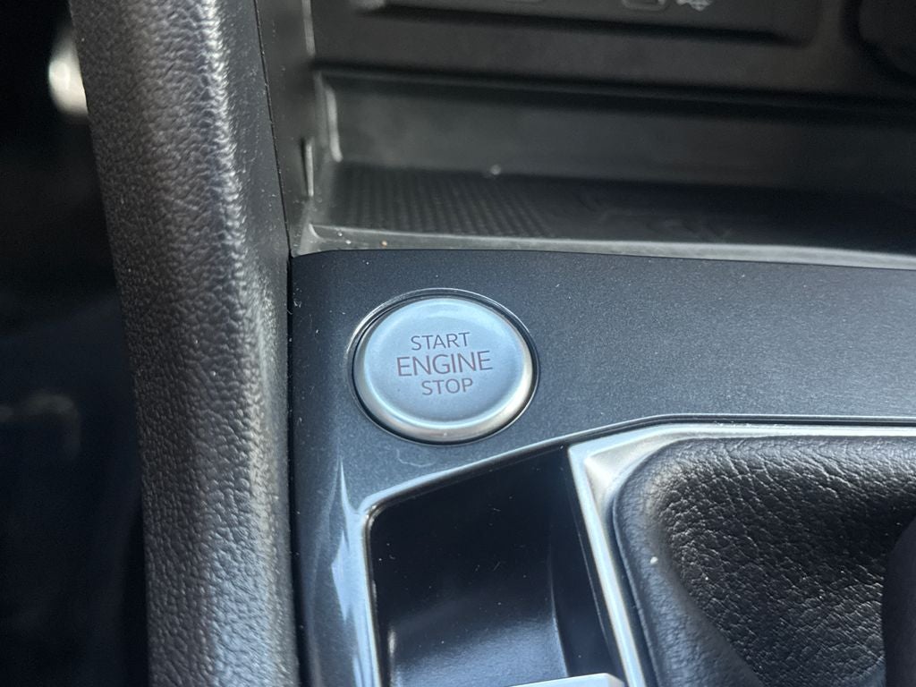 2024 Volkswagen Tiguan 2.0T SEL R-Line