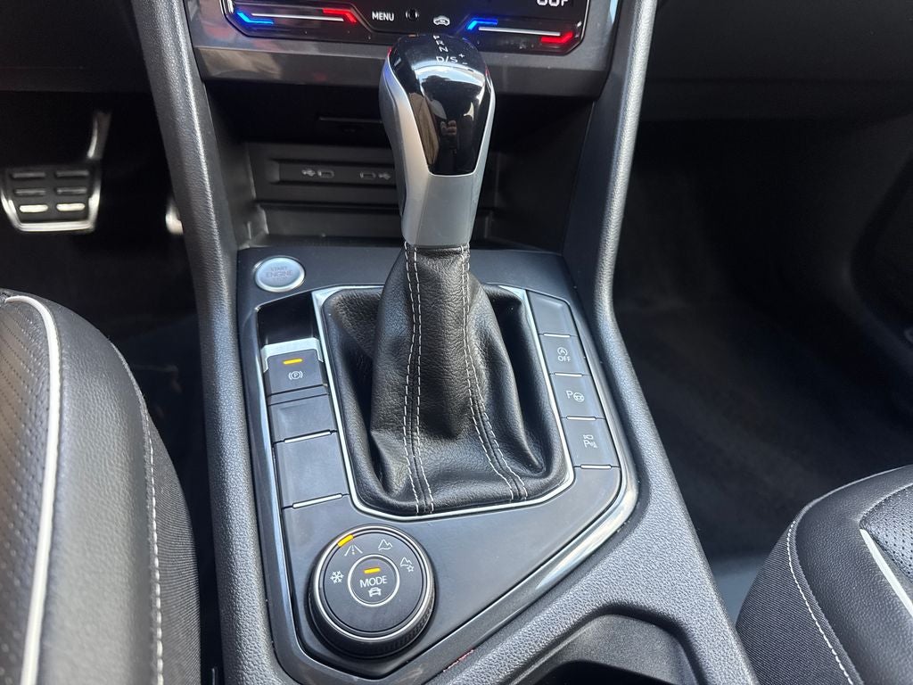 2024 Volkswagen Tiguan 2.0T SEL R-Line