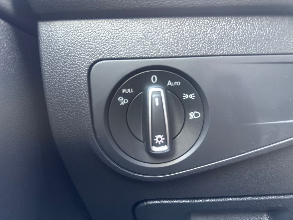 2024 Volkswagen Tiguan 2.0T SEL R-Line