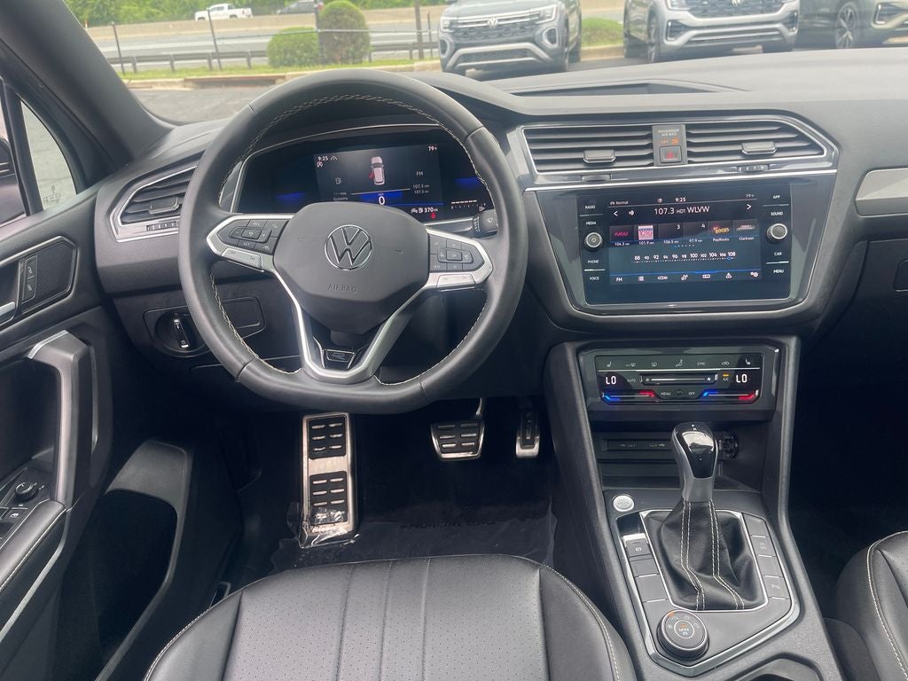 2023 Volkswagen Tiguan 2.0T SE R-Line Black