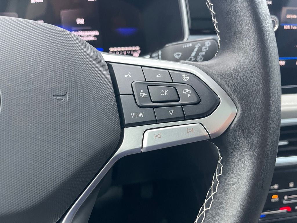 2025 Volkswagen Taos 1.5T SE