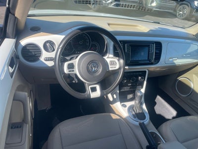 2018 Volkswagen Beetle 2.0T SE