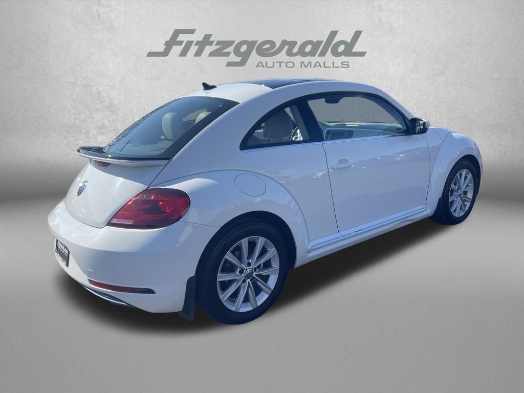 2018 Volkswagen Beetle 2.0T SE