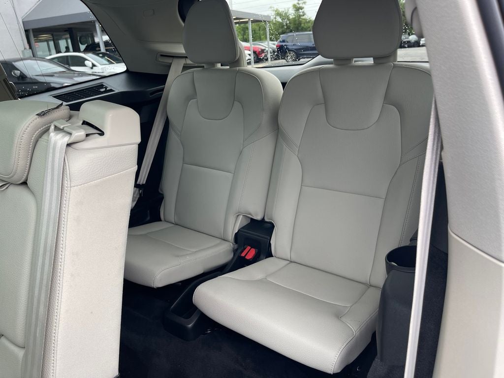 2023 Volvo XC90 Recharge Plug-In Hybrid T8 Plus Bright Theme 7 Passenger