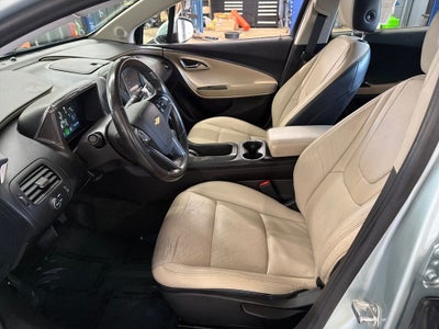 2012 Chevrolet Volt Base