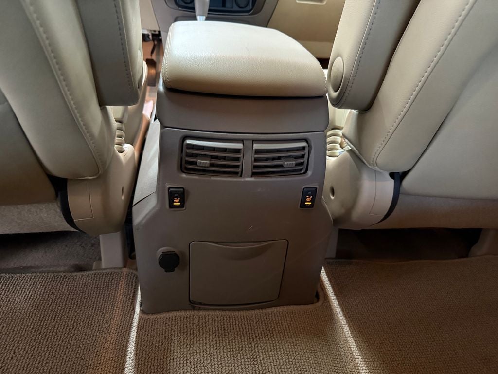 2013 Nissan Armada Platinum