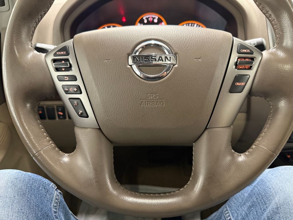 2013 Nissan Armada Platinum