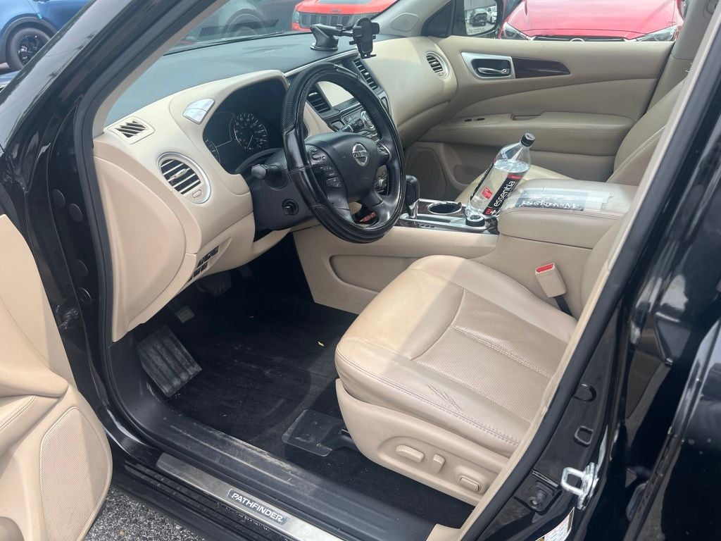 2016 Nissan Pathfinder Platinum