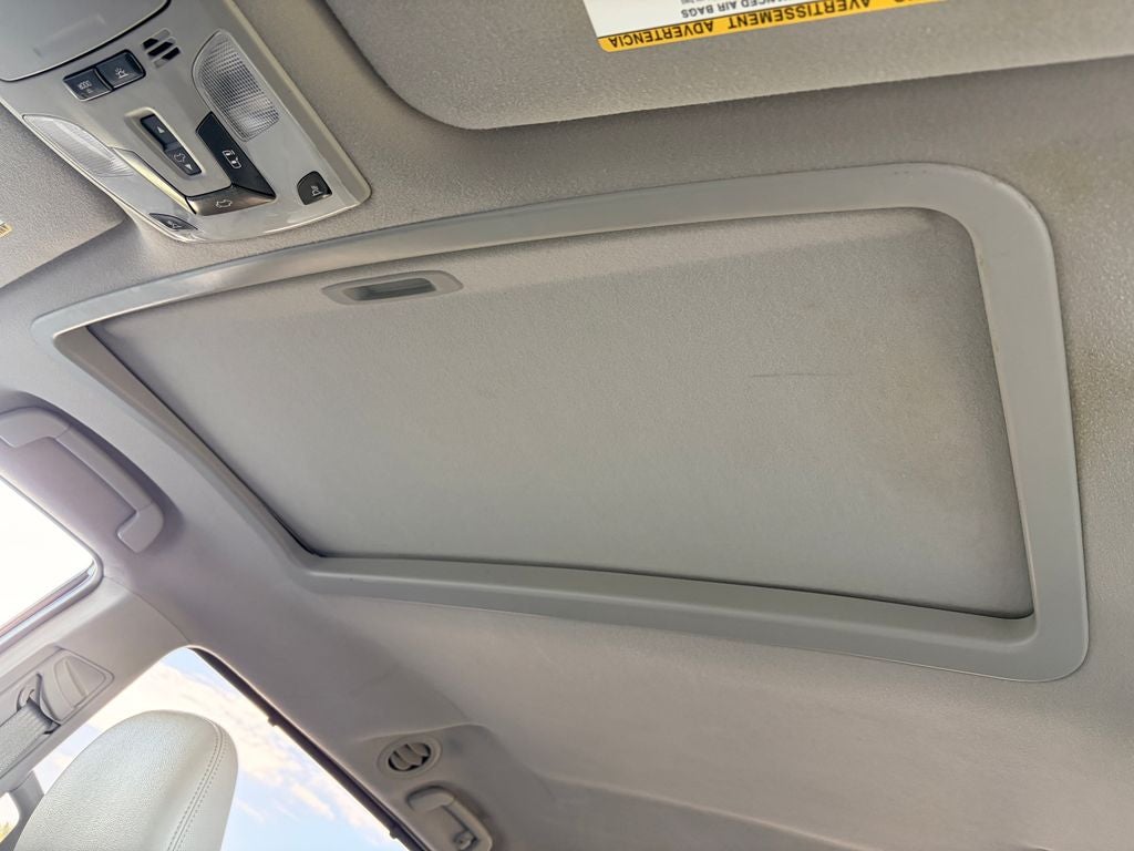 2013 Toyota Sienna XLE 8 Passenger