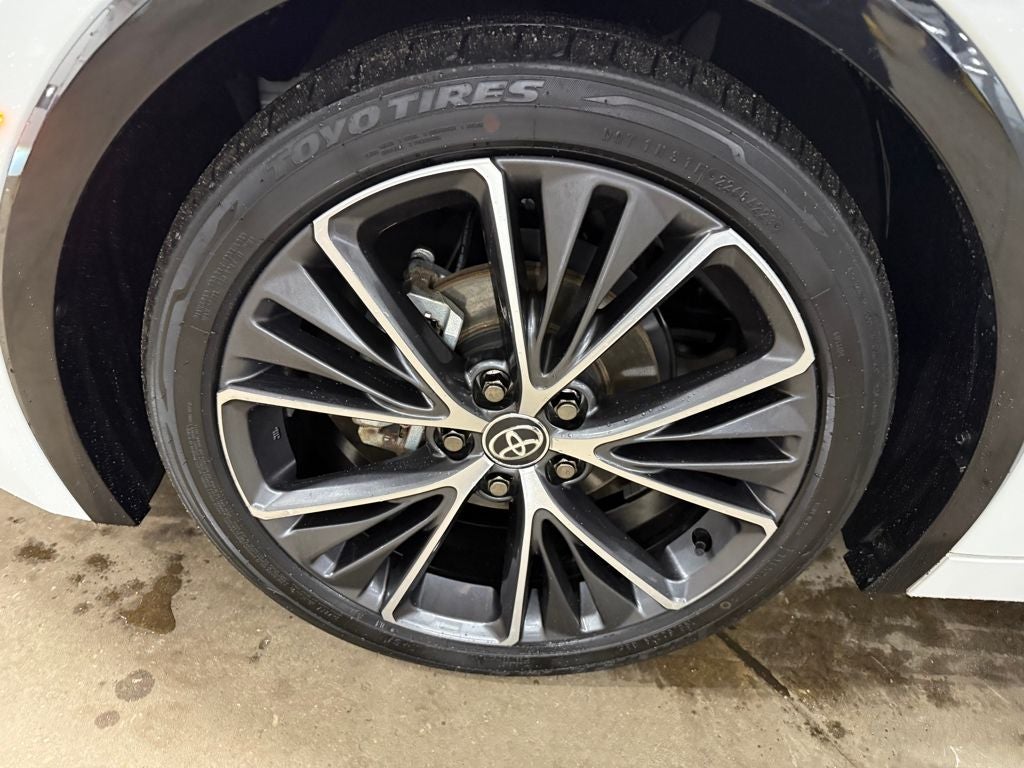 2024 Toyota Prius XLE