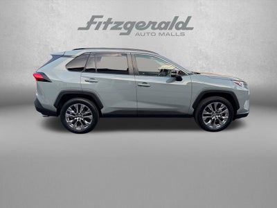 2019 Toyota RAV4 XLE Premium