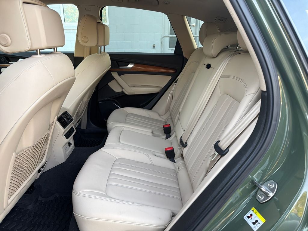 2023 Audi Q5 40 Premium quattro