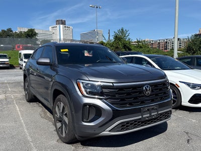 2024 Volkswagen Atlas Cross Sport 2.0T SE w/Technology