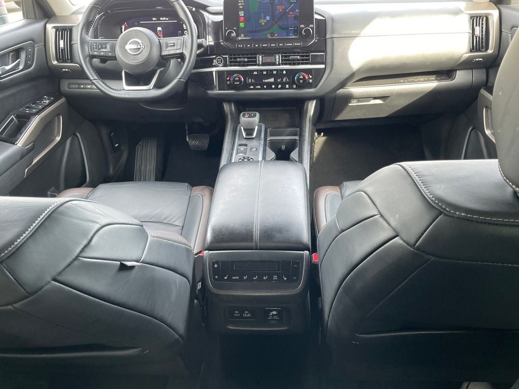 2022 Nissan Pathfinder Platinum