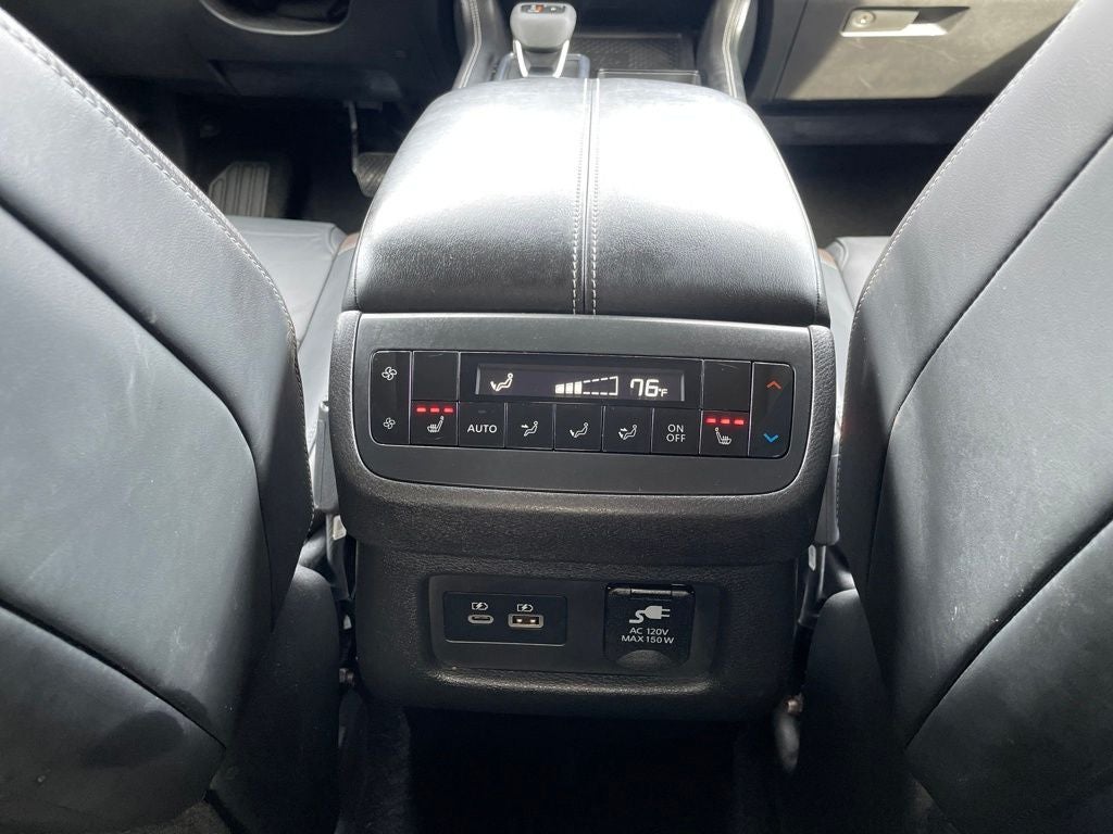 2022 Nissan Pathfinder Platinum