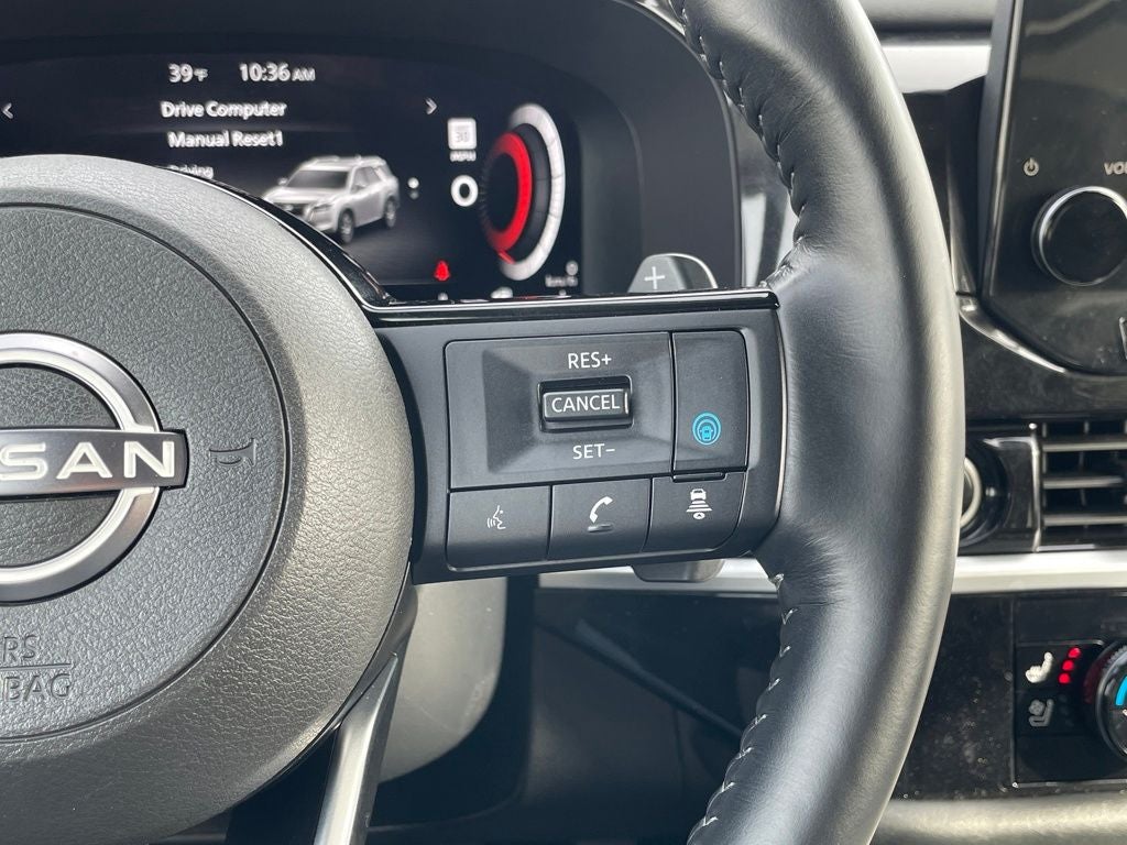 2022 Nissan Pathfinder Platinum