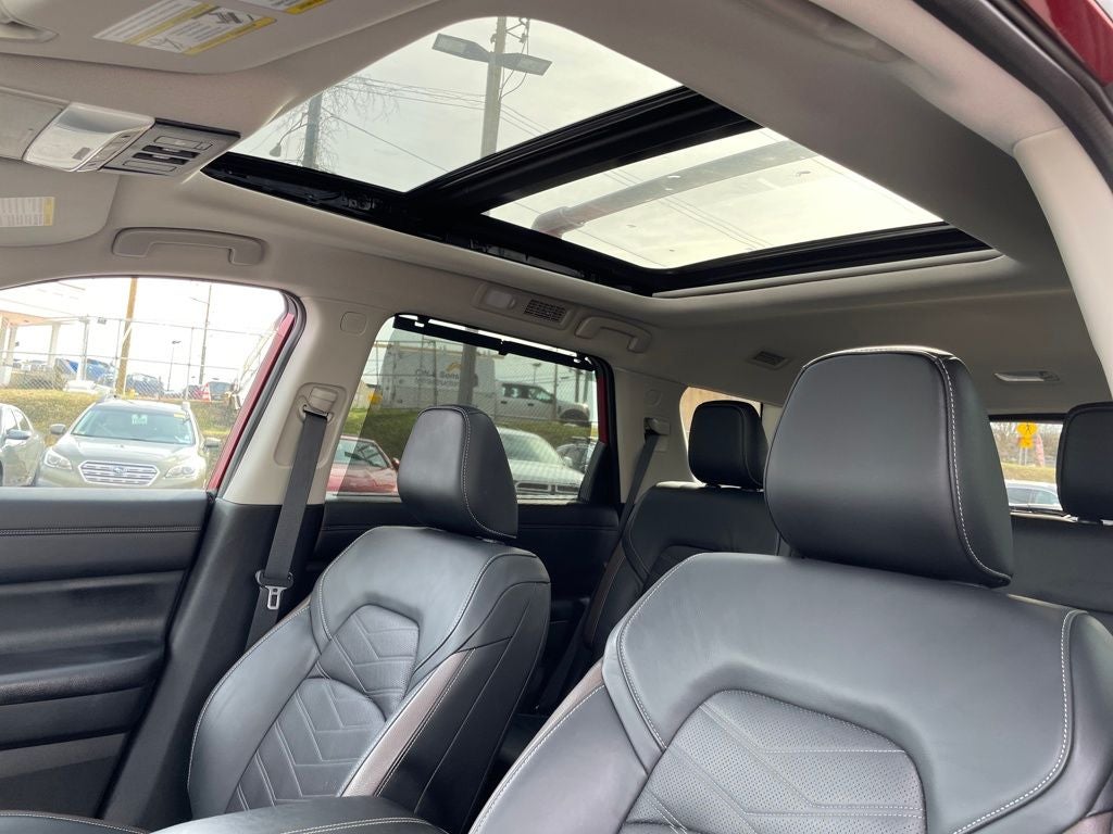 2022 Nissan Pathfinder Platinum