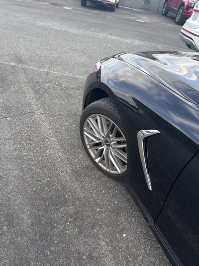 2021 Genesis G70 2.0T