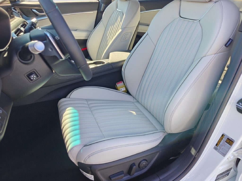 2027 Genesis G70 2.5T Sport Prestige