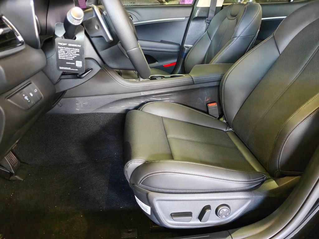 2026 Genesis G70 2.5T