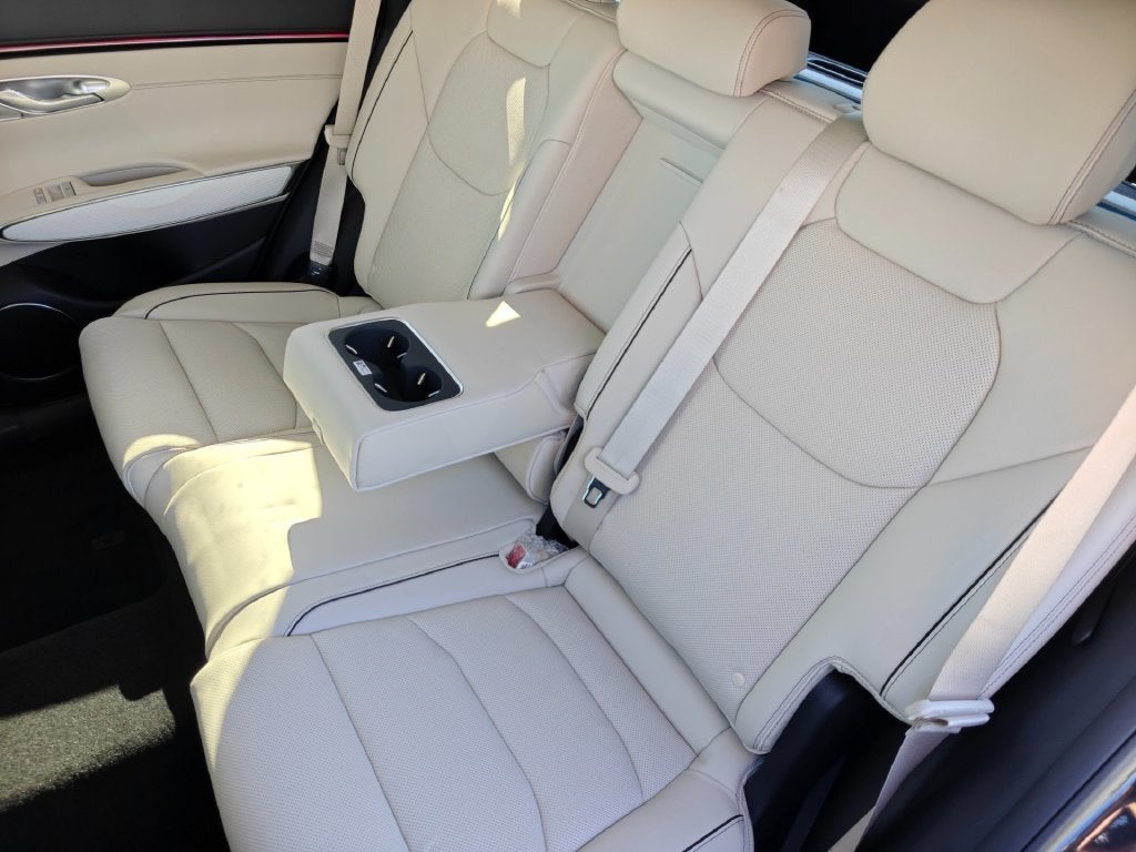 2027 Genesis GV70 2.5T Advanced