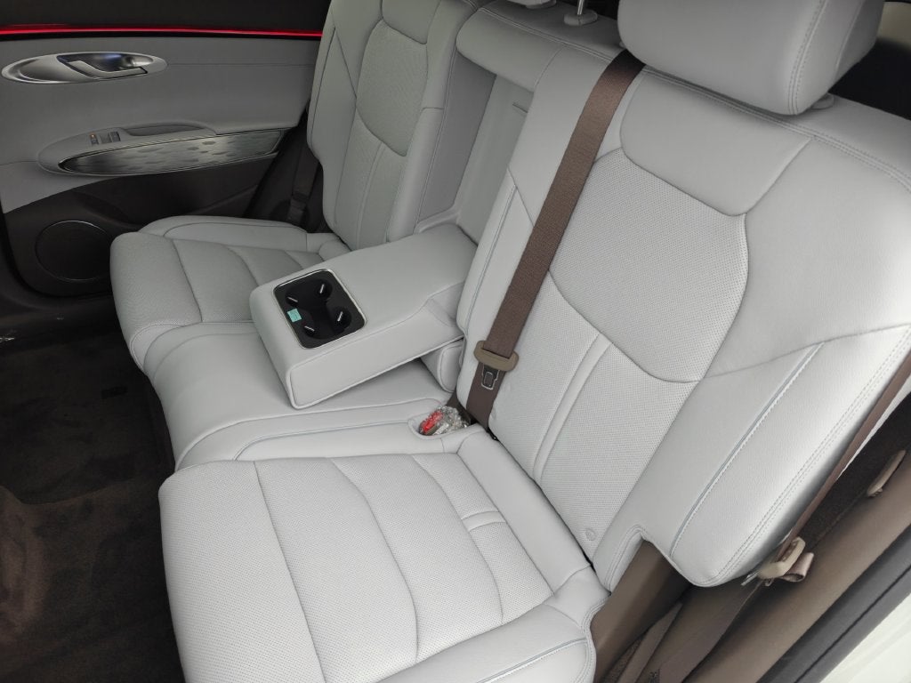 2027 Genesis Electrified GV70 19"