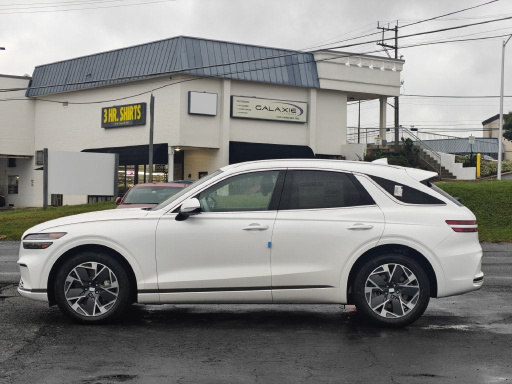 2027 Genesis Electrified GV70 19"
