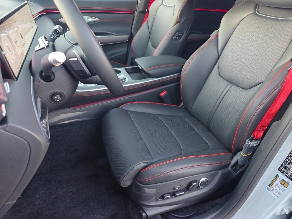 2027 Genesis GV70 2.5T Sport Prestige