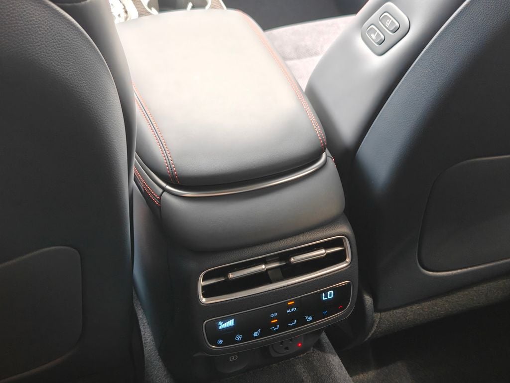2027 Genesis GV70 3.5T Prestige Graphite