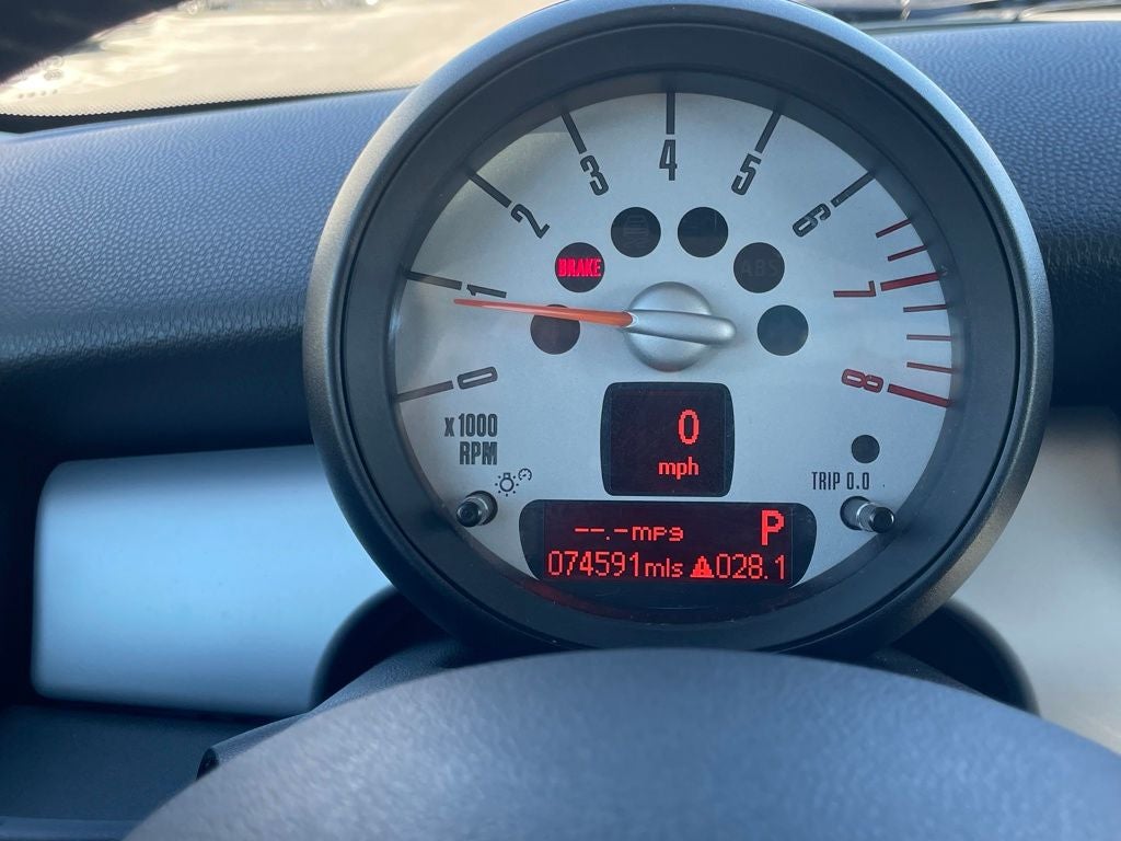 2011 MINI Hardtop 2 Door Cooper