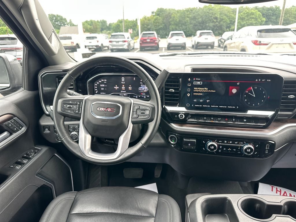 2025 GMC Sierra SLT