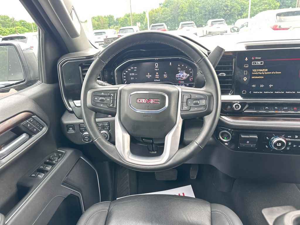 2025 GMC Sierra SLT