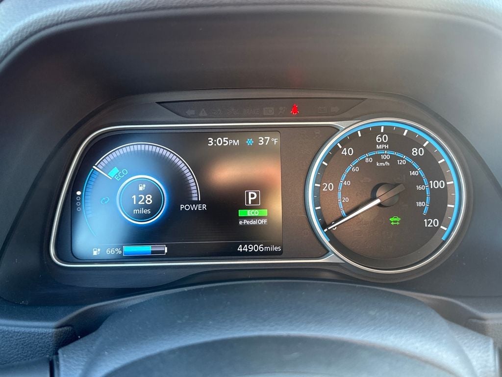 2022 Nissan Leaf S Plus