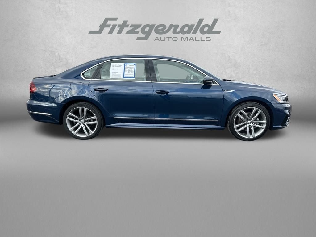 2019 Volkswagen Passat 2.0T SE R-Line