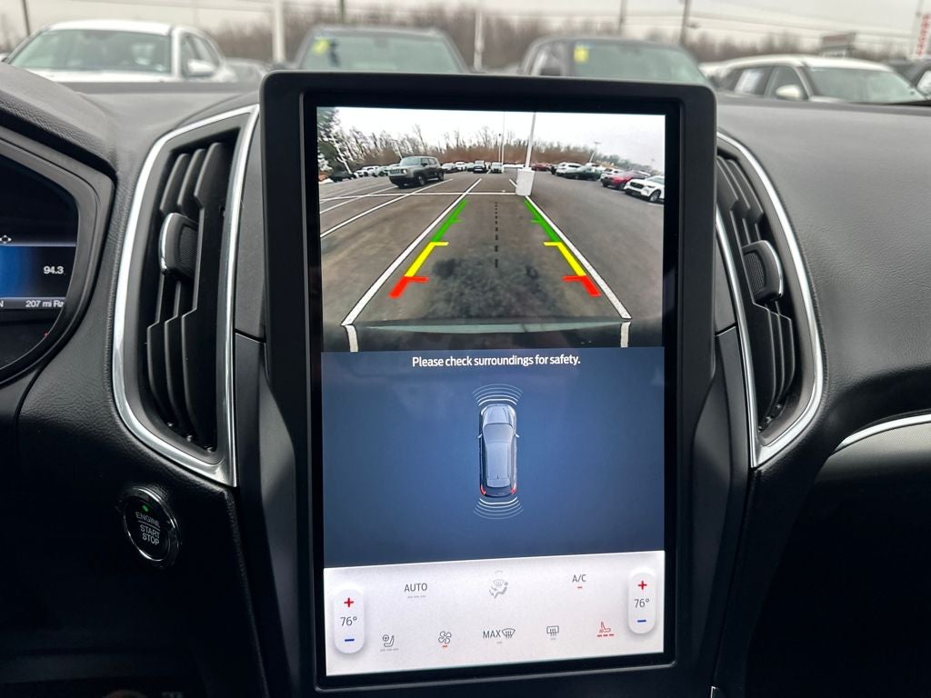 2023 Ford Edge Titanium