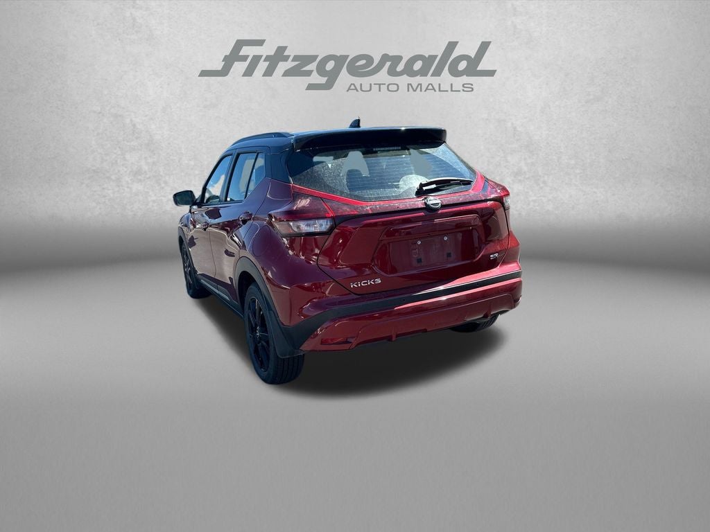 2024 Nissan Kicks SR