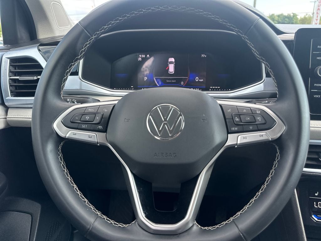 2025 Volkswagen Taos 1.5T SE