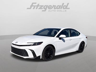 2025 Toyota Camry SE
