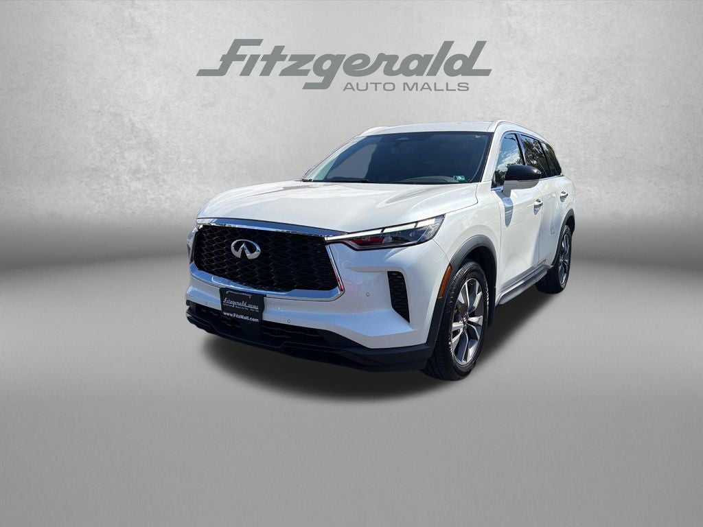2023 INFINITI QX60 LUXE