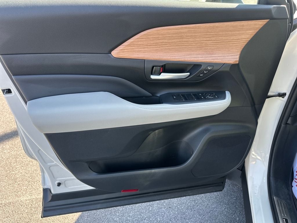 2024 Toyota GRAND HIGHLANDER HV Limited