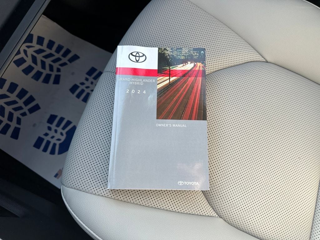2024 Toyota GRAND HIGHLANDER HV Limited