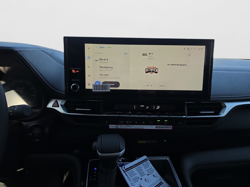 2026 Toyota Sienna Woodland Edition 7 Passenger