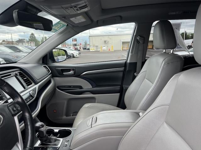 2019 Toyota Highlander Limited Platinum