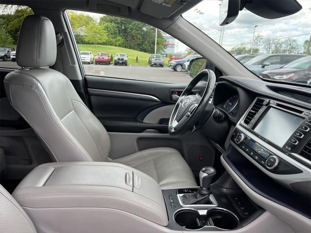 2019 Toyota Highlander Limited Platinum