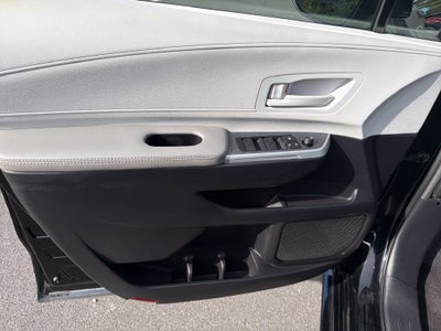 2025 Toyota Sienna LE 8 Passenger