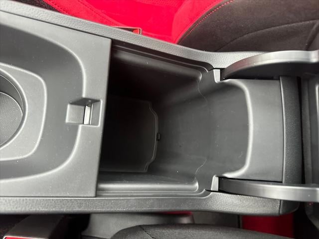 2023 Honda Civic Type R Base