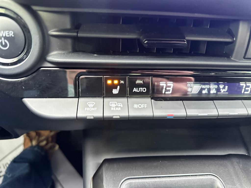 2024 Toyota CROWN XLE