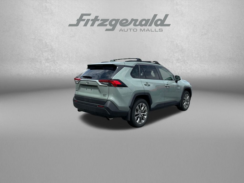 2019 Toyota RAV4 XLE Premium